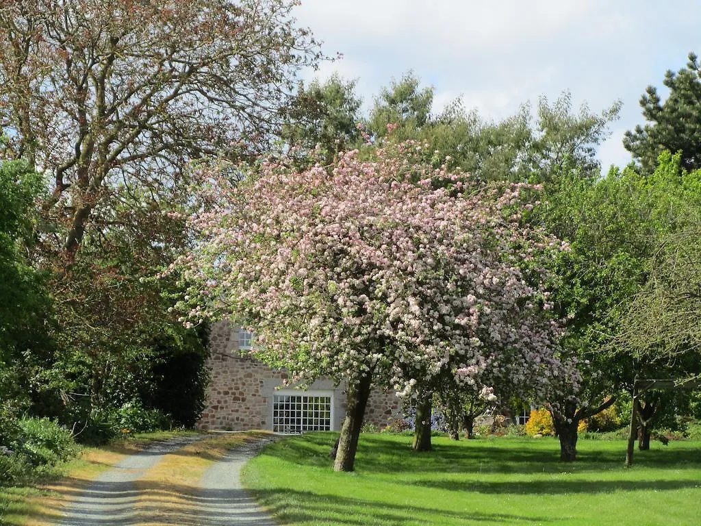 Bed & Breakfast Chambres De Kerpuns Quemper-Guezennec France